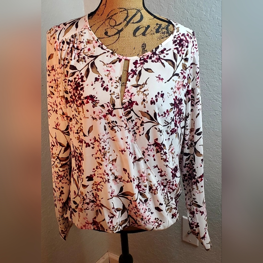 White House Black Market Cream Blouse with Burgundy Floral Print